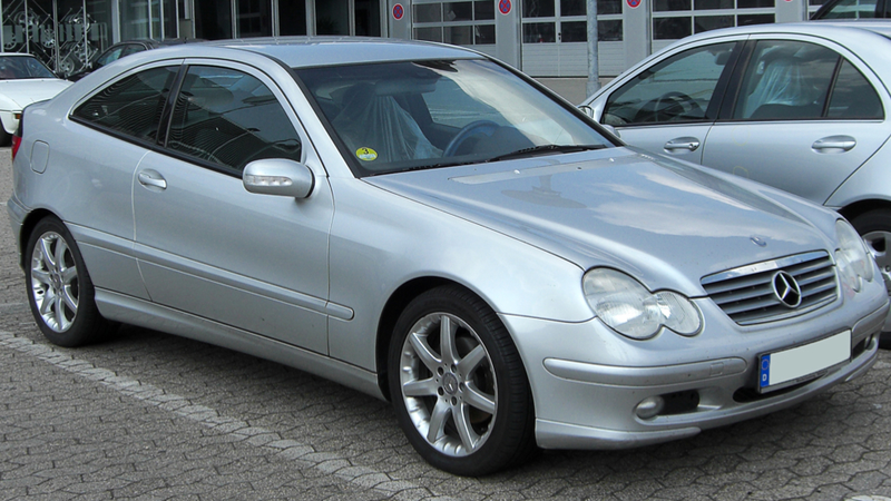 Illustration for article titled Ten Cars That Should Have Never Left The Factory